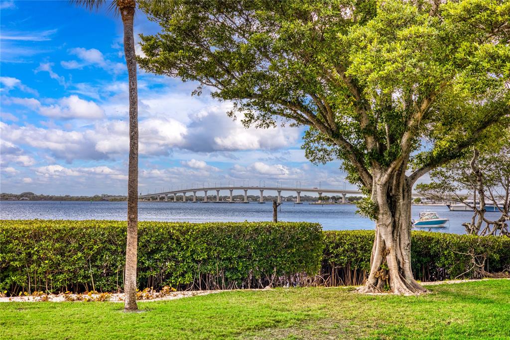 184 Northeast Edgewater Drive, Unit 1001 Stuart, FL 34996 - Photo 27 of 28