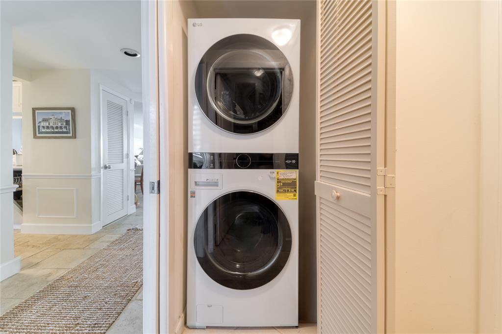 184 Northeast Edgewater Drive, Unit 1001 Stuart, FL 34996 - Photo 28 of 28