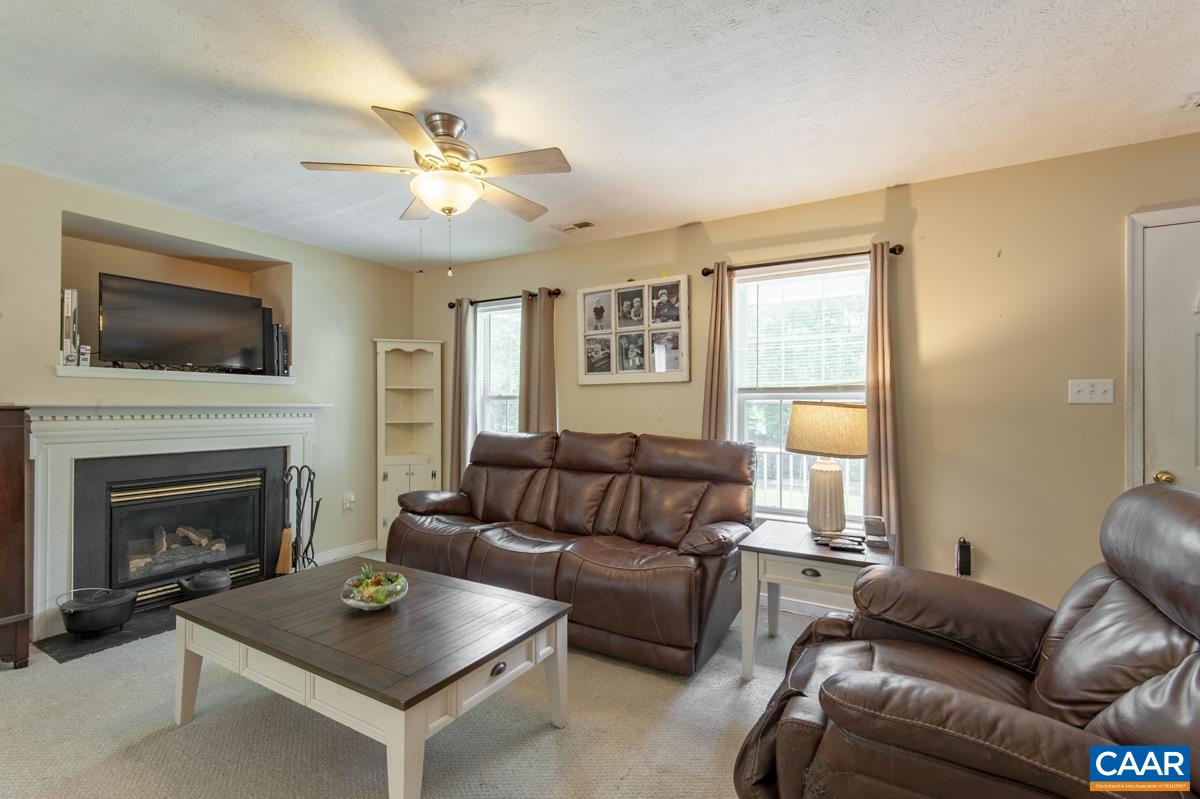 683 Turner Road Palmyra, VA 22963 - Photo 3 of 32 Gallery Image 3