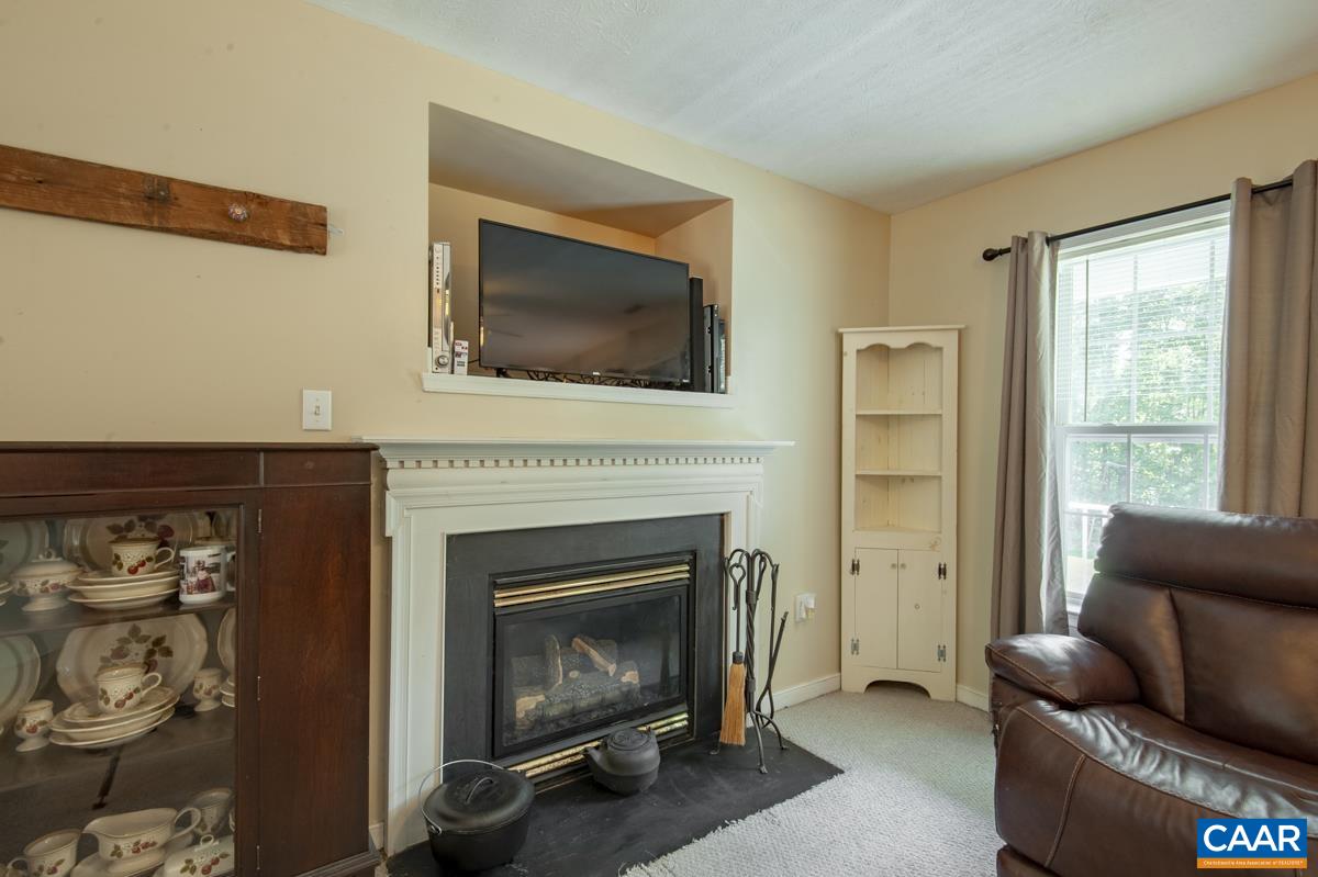 683 Turner Road Palmyra, VA 22963 - Photo 5 of 32 Gallery Image 5