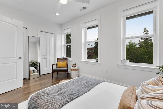 $900,000 | 815 Longfellow Street Northwest, Washington, DC 20011