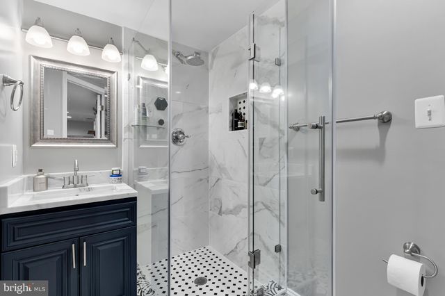 $900,000 | 815 Longfellow Street Northwest, Washington, DC 20011