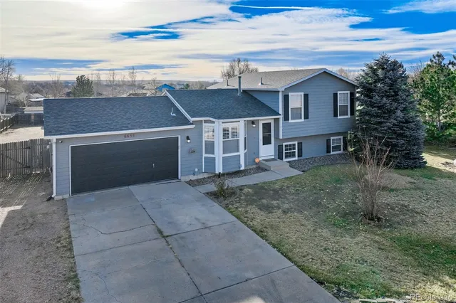 $409,500 | 6655 Weeping Willow Drive, Colorado Springs, CO 80925