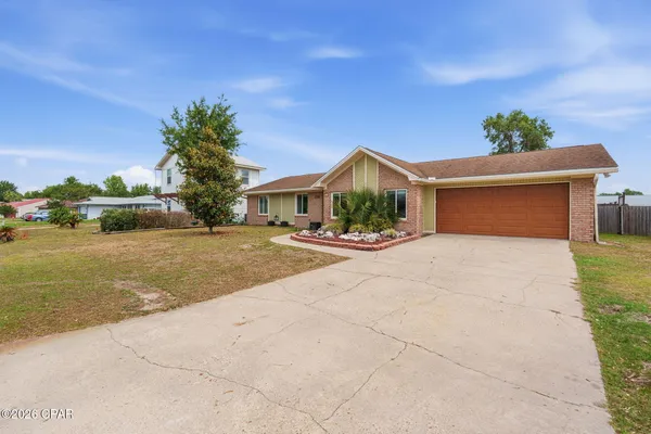 $369,900 | 116 Derby Woods Drive, Lynn Haven, FL 32444