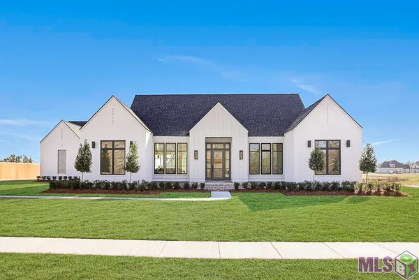 $867,500 | 43328 Collyns Cove, Prairieville, LA 70769