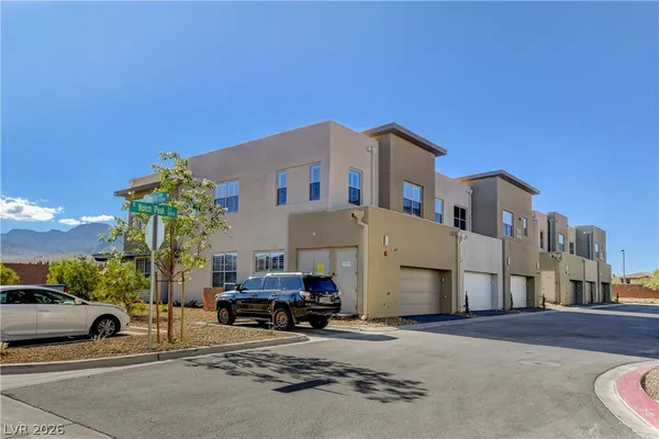 $2,950 | 1165 Notch Peak Street, Unit 101, Las Vegas, NV 89135