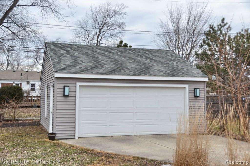 2155 Windemere Road Birmingham, MI 48009 - Photo 20 of 20 29aa Garage DSC_4820_resize.jpg