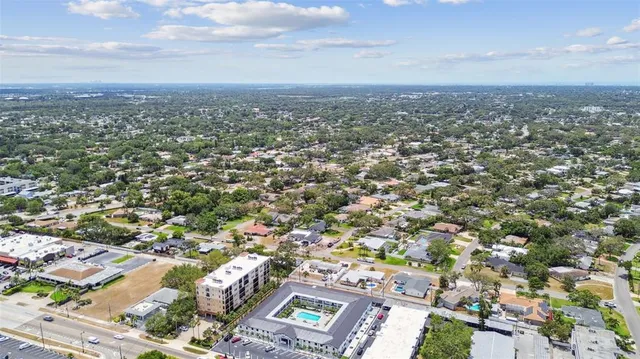 $2,095 | 2942 West Bay Drive, Unit 16, Belleair Bluffs, FL 33770