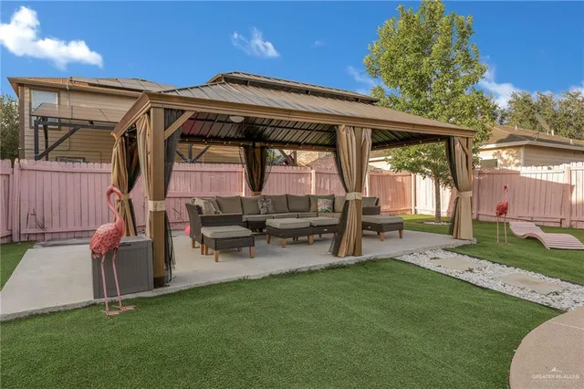 a view of outdoor space yard deck and patio