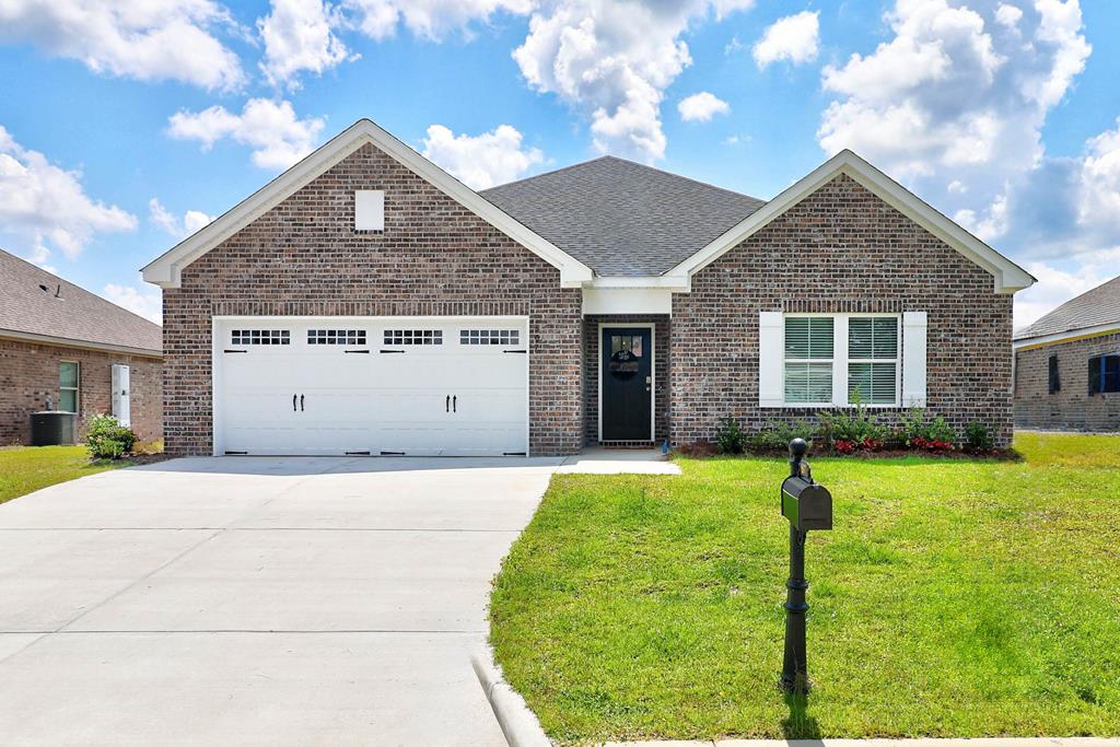 607 Ridgeland Road Dothan, AL 36301 - Photo 1 of 32 Main View