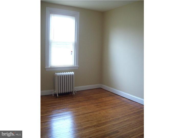 58 Sunshine Road Upper Darby, PA 19082 - Photo 13 of 21 Bedroom