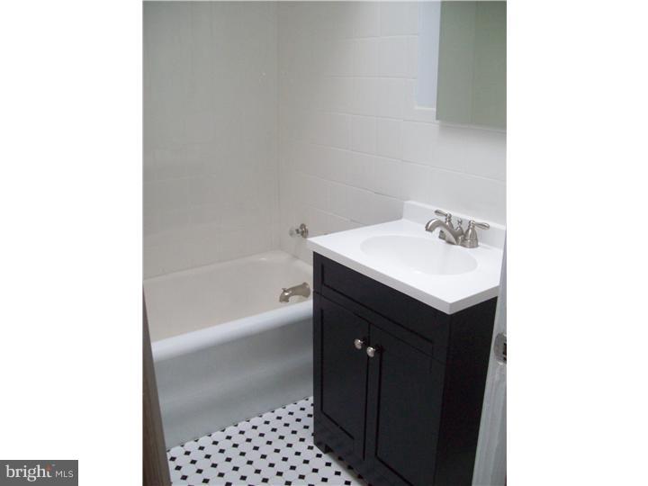 58 Sunshine Road Upper Darby, PA 19082 - Photo 17 of 21 Bathroom