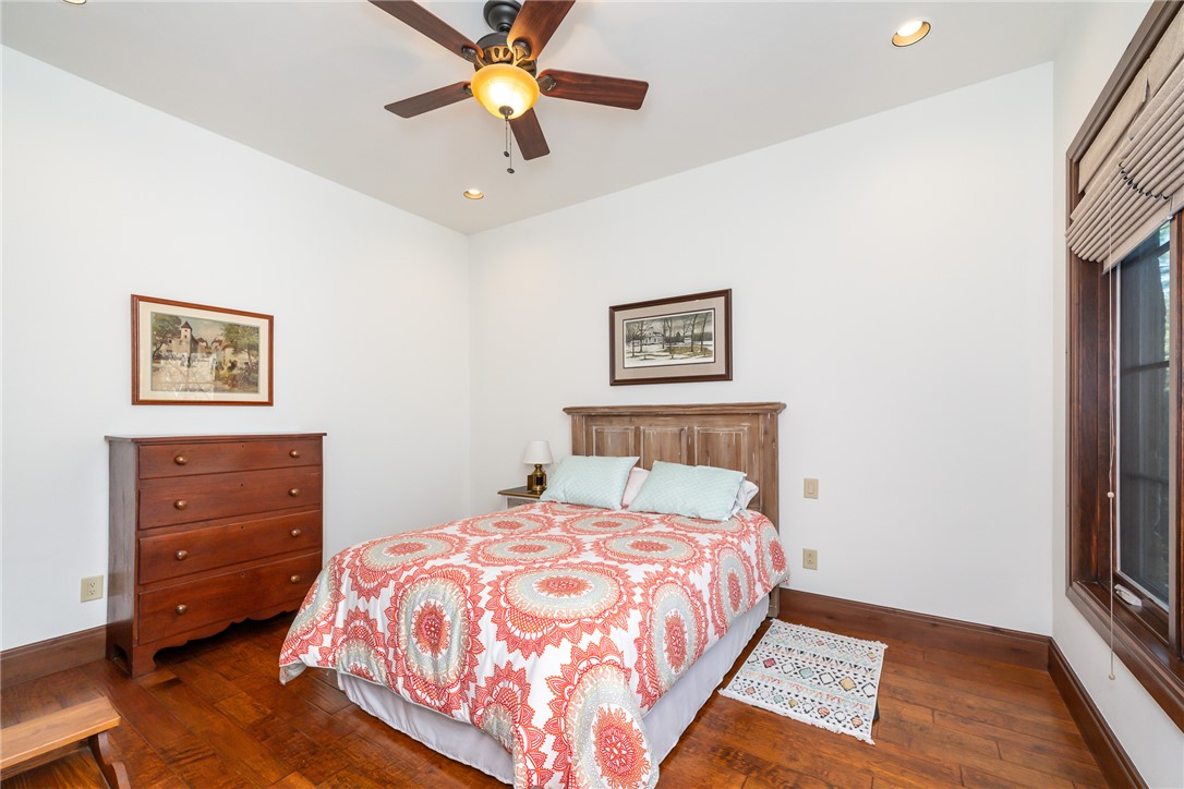 215 Long Ridge Road Sunset, SC 29685 - Photo 31 of 50 3rd Bedroom