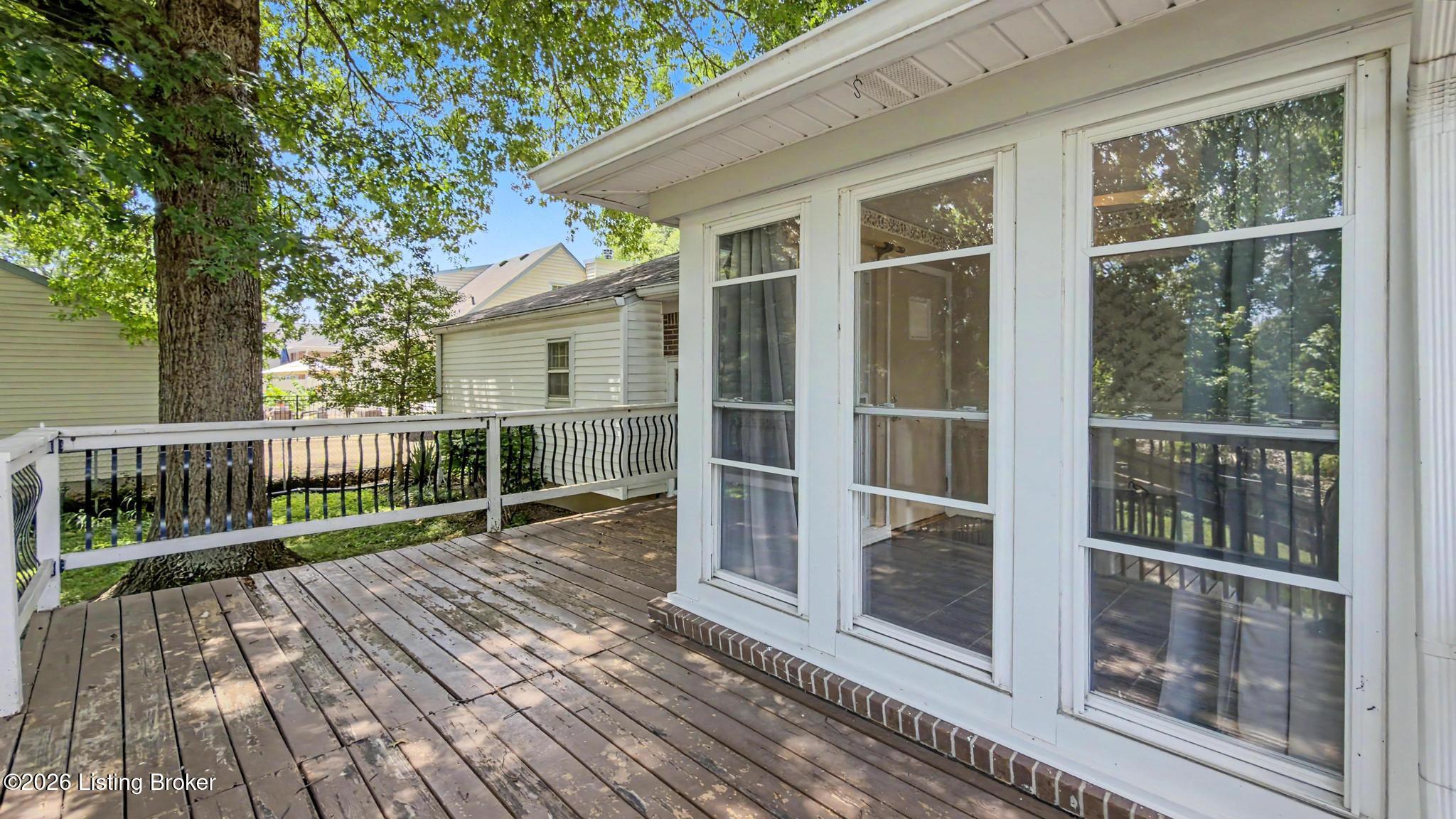 610 Stivers Road Louisville, KY 40207 - Photo 26 of 39 610 Stivers Road-37