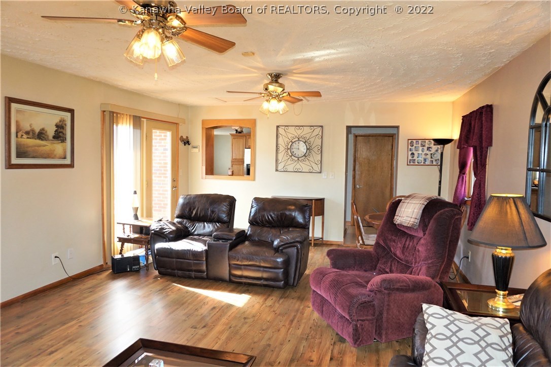84 Elm Street Winfield, WV 25213 - Photo 16 of 29 Gallery Image 16