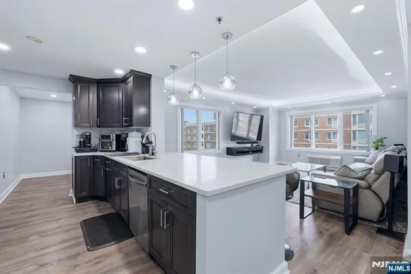 $649,999 | 5312 City Place, Unit 5312, Edgewater, NJ 07020