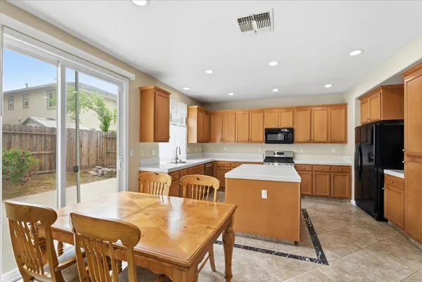 $519,000 | 3554 Whitehaven Avenue, Ceres, CA 95307
