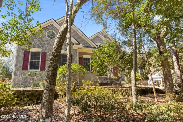 $965,000 | 121 Oakleaf Drive, Pine Knoll Shores, NC 28512