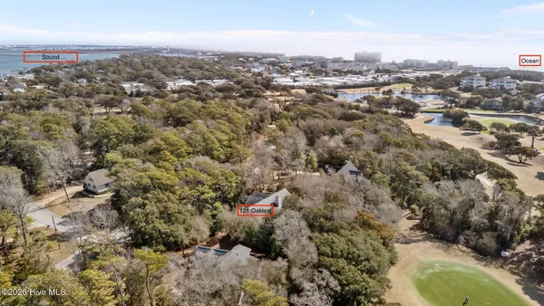 $965,000 | 121 Oakleaf Drive, Pine Knoll Shores, NC 28512