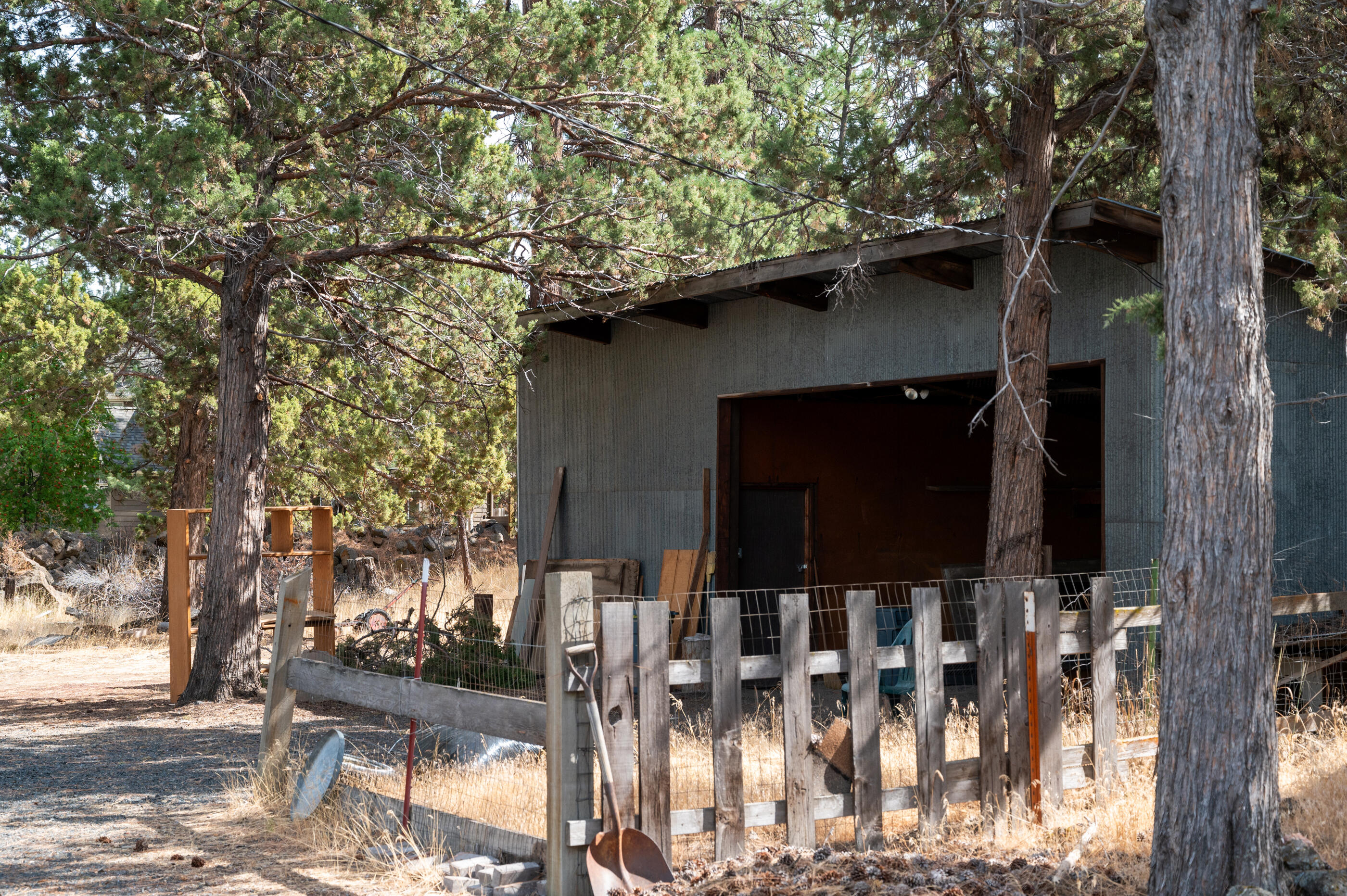 61494 Southwest Blakely Road Bend, OR 97702 - Photo 40 of 51 shop and storage