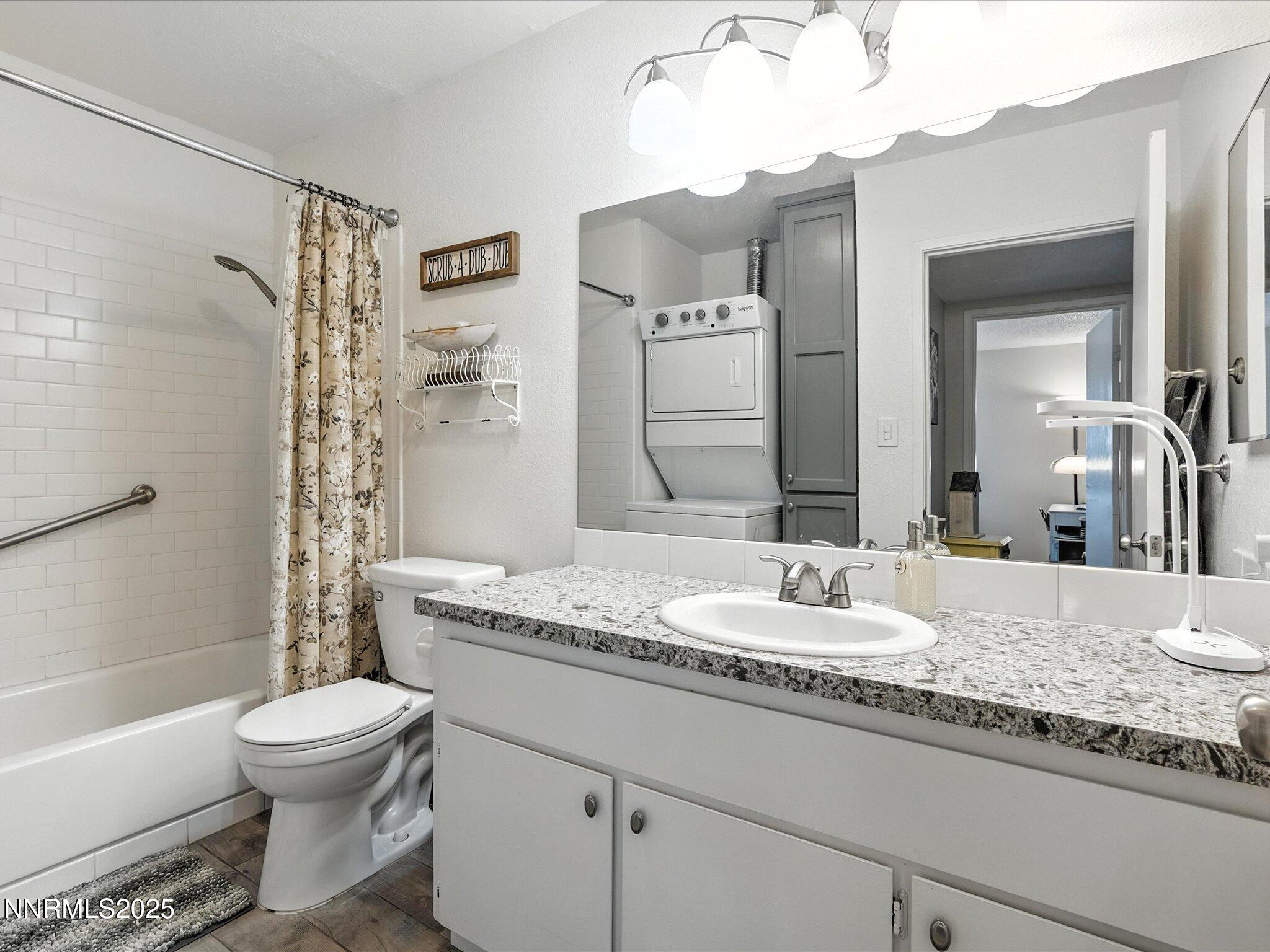 1535 Delucchi Lane, Unit E Reno, NV 89502 - Photo 12 of 22 BATH