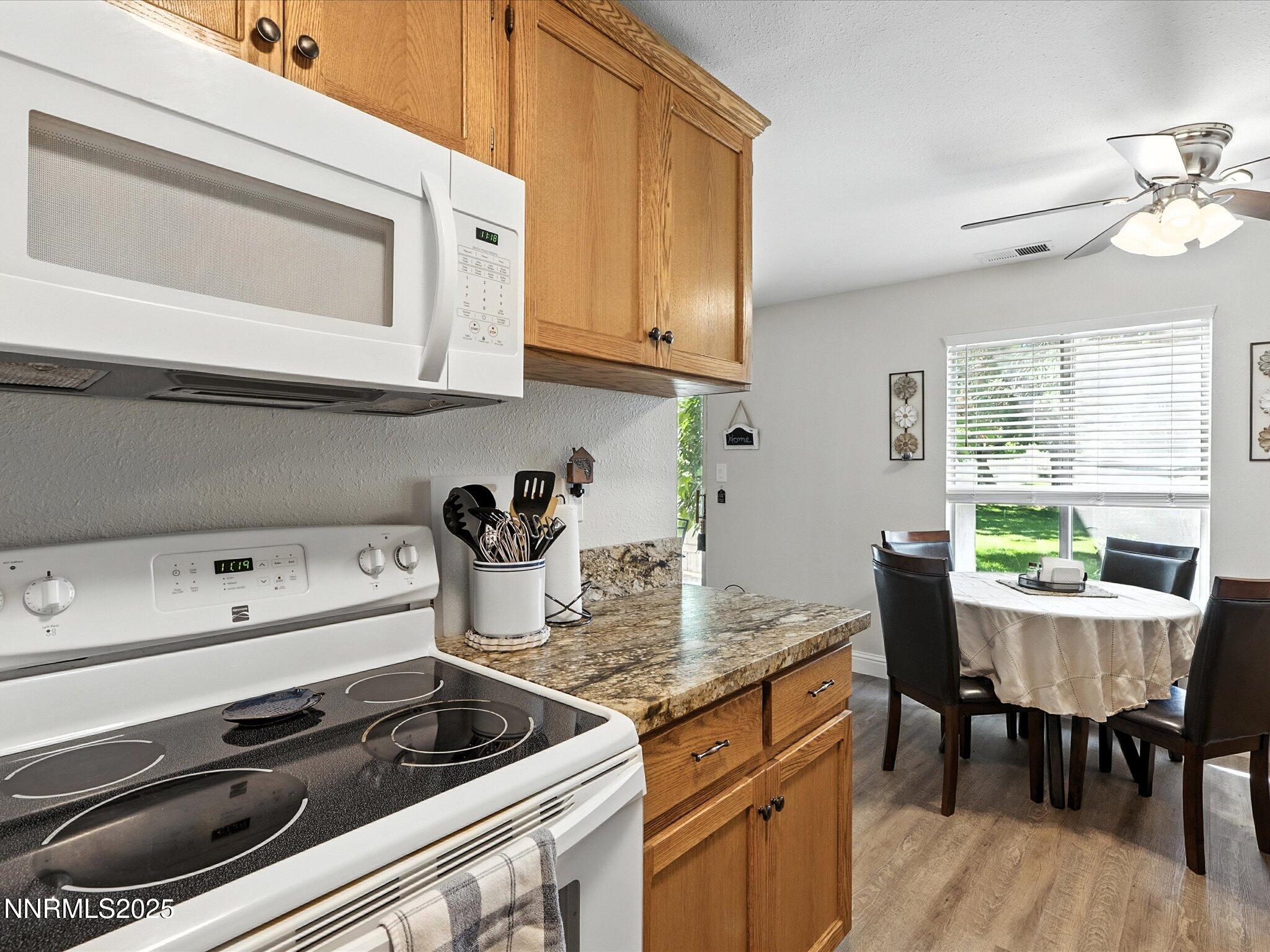 1535 Delucchi Lane, Unit E Reno, NV 89502 - Photo 6 of 22 KIT DR
