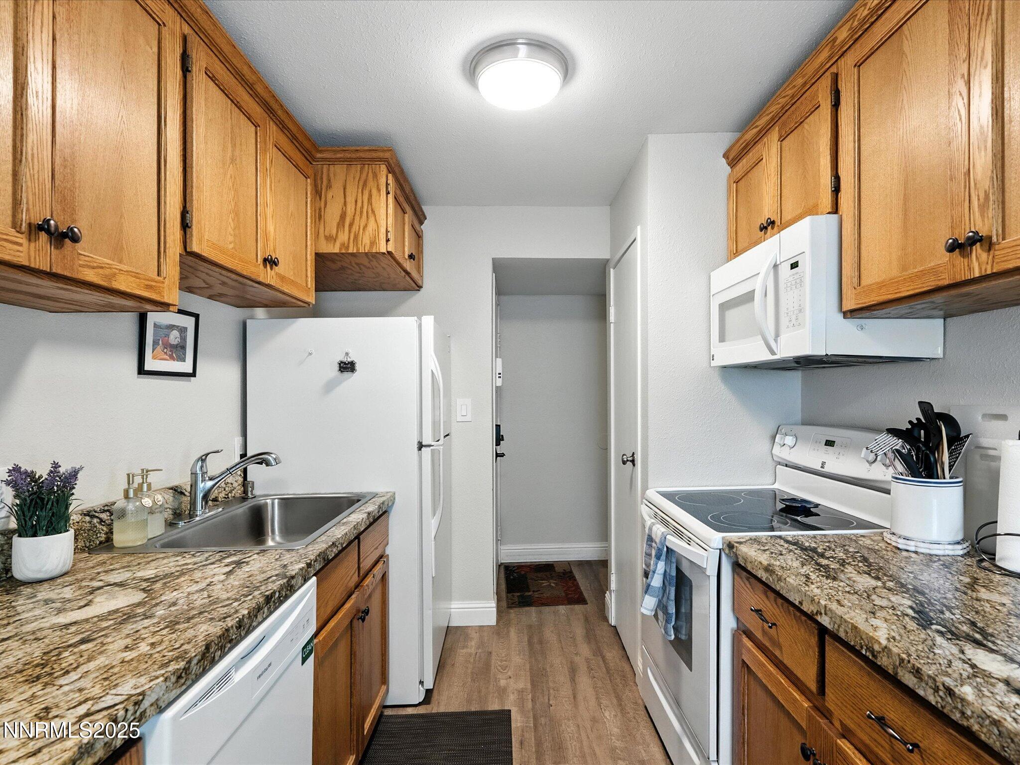 1535 Delucchi Lane, Unit E Reno, NV 89502 - Photo 7 of 22 KIT