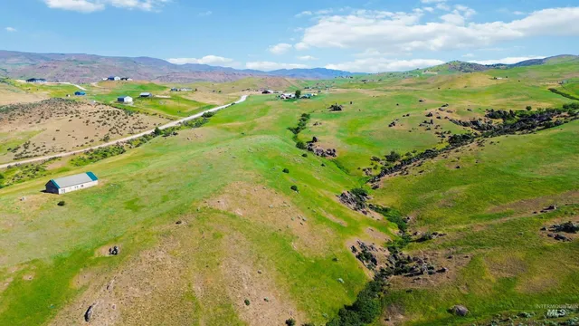 $850,000 | 11315 Timber Butte Drive, Sweet, ID 83670