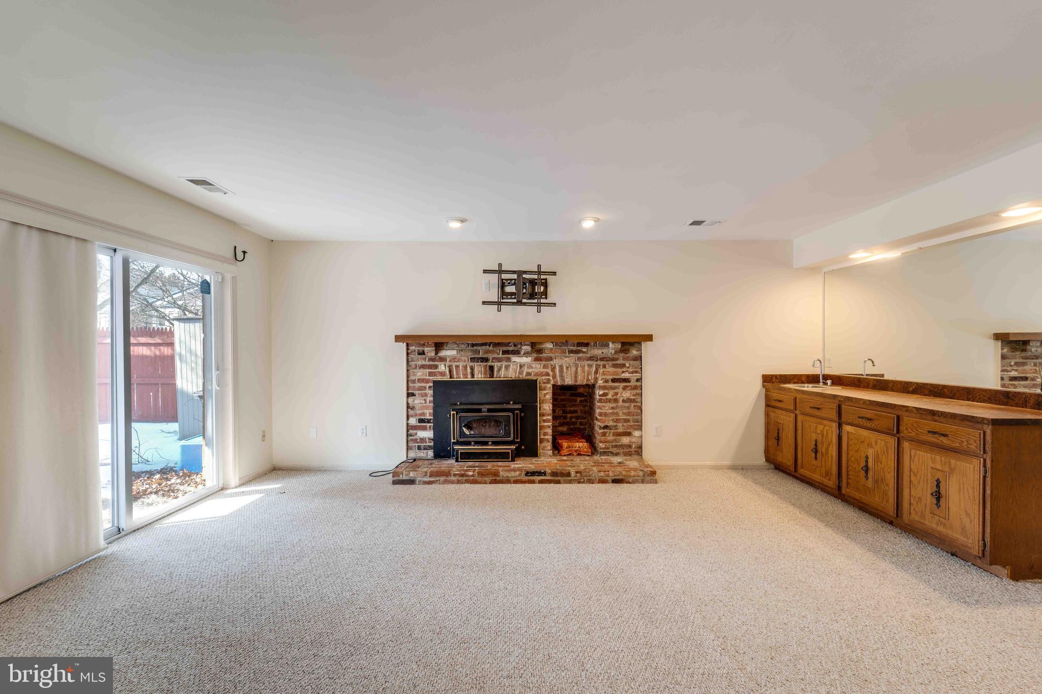 7713 Bristol Square Court Springfield, VA 22153 - Photo 2 of 41