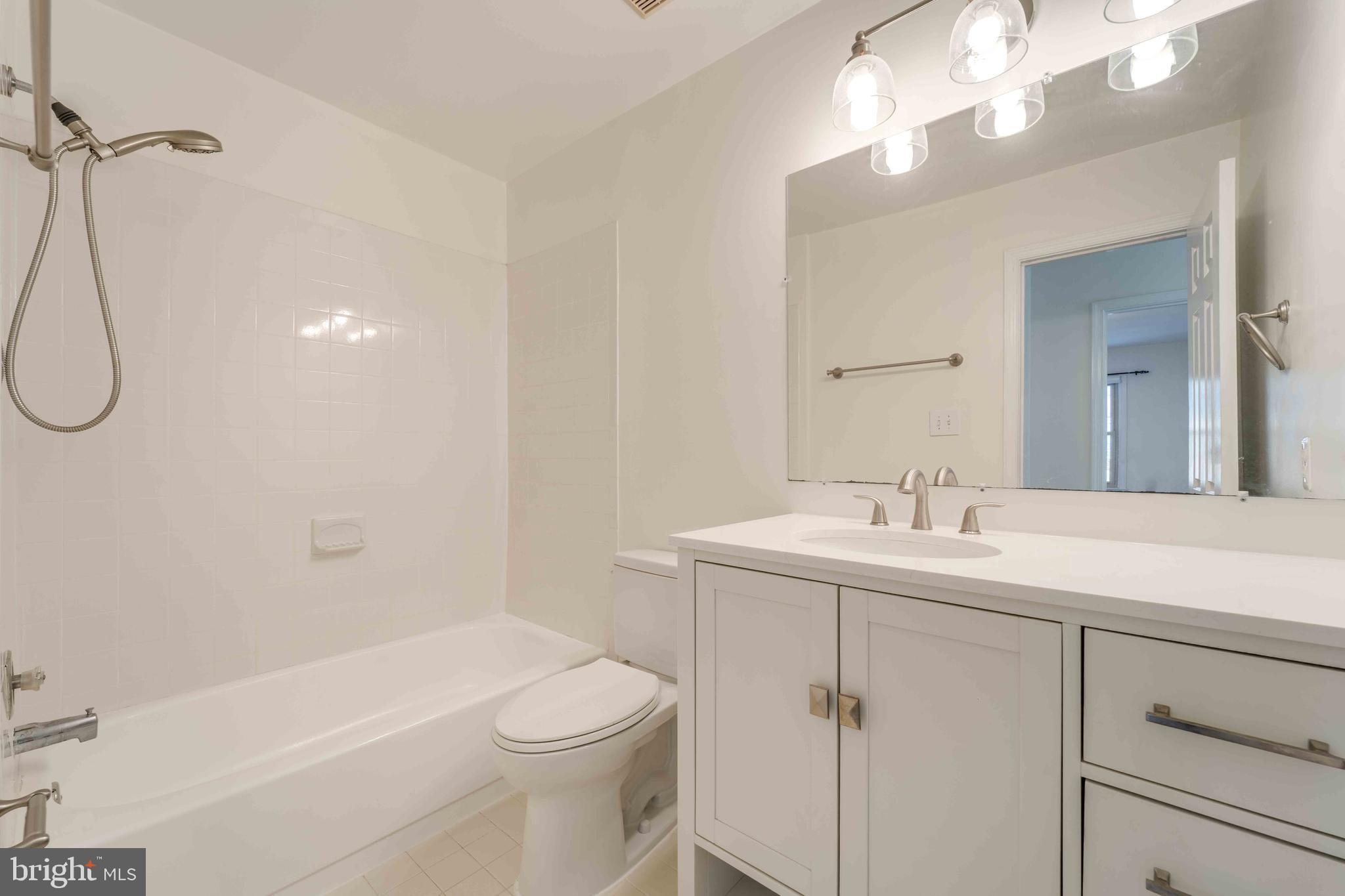 7713 Bristol Square Court Springfield, VA 22153 - Photo 28 of 41