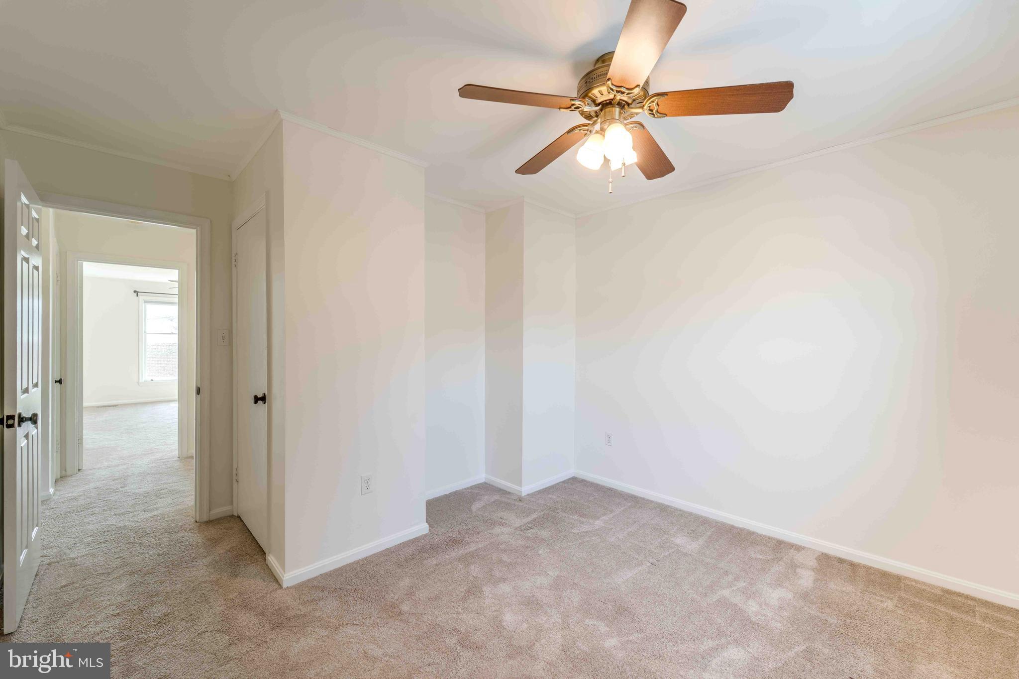 7713 Bristol Square Court Springfield, VA 22153 - Photo 29 of 41