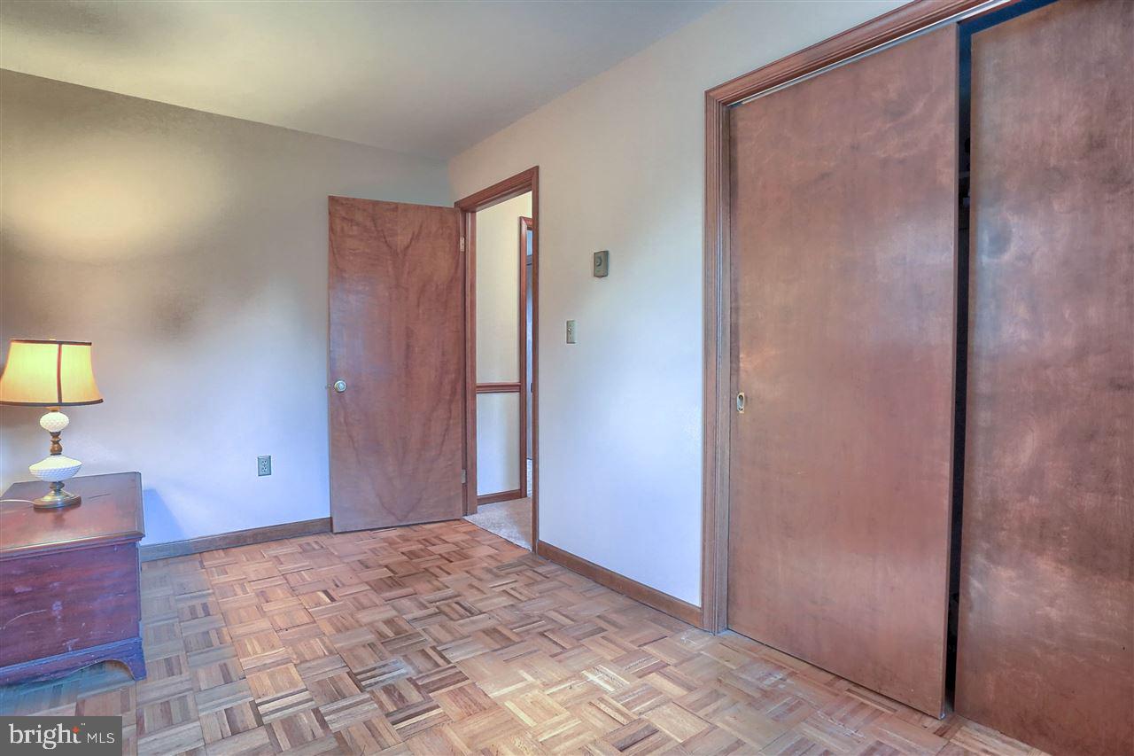 1630 Woodberry Road York, PA 17408 - Photo 22 of 36 Gallery Image 22