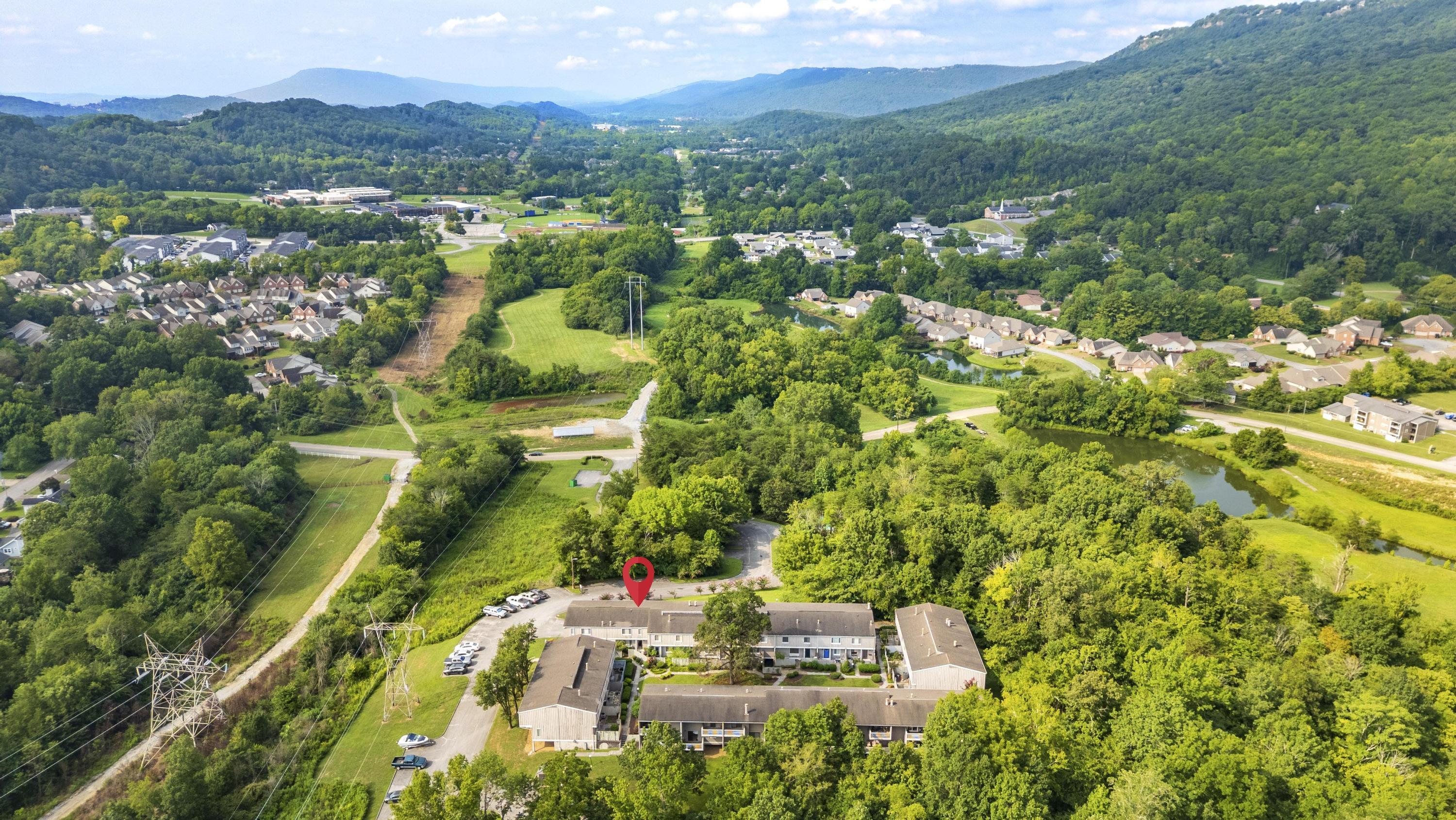 800 Reads Lake Road, Unit 305 Chattanooga, TN 37415 - Photo 2 of 37 2025_08_August_800_Reads_Lake_Rd_Unit_00