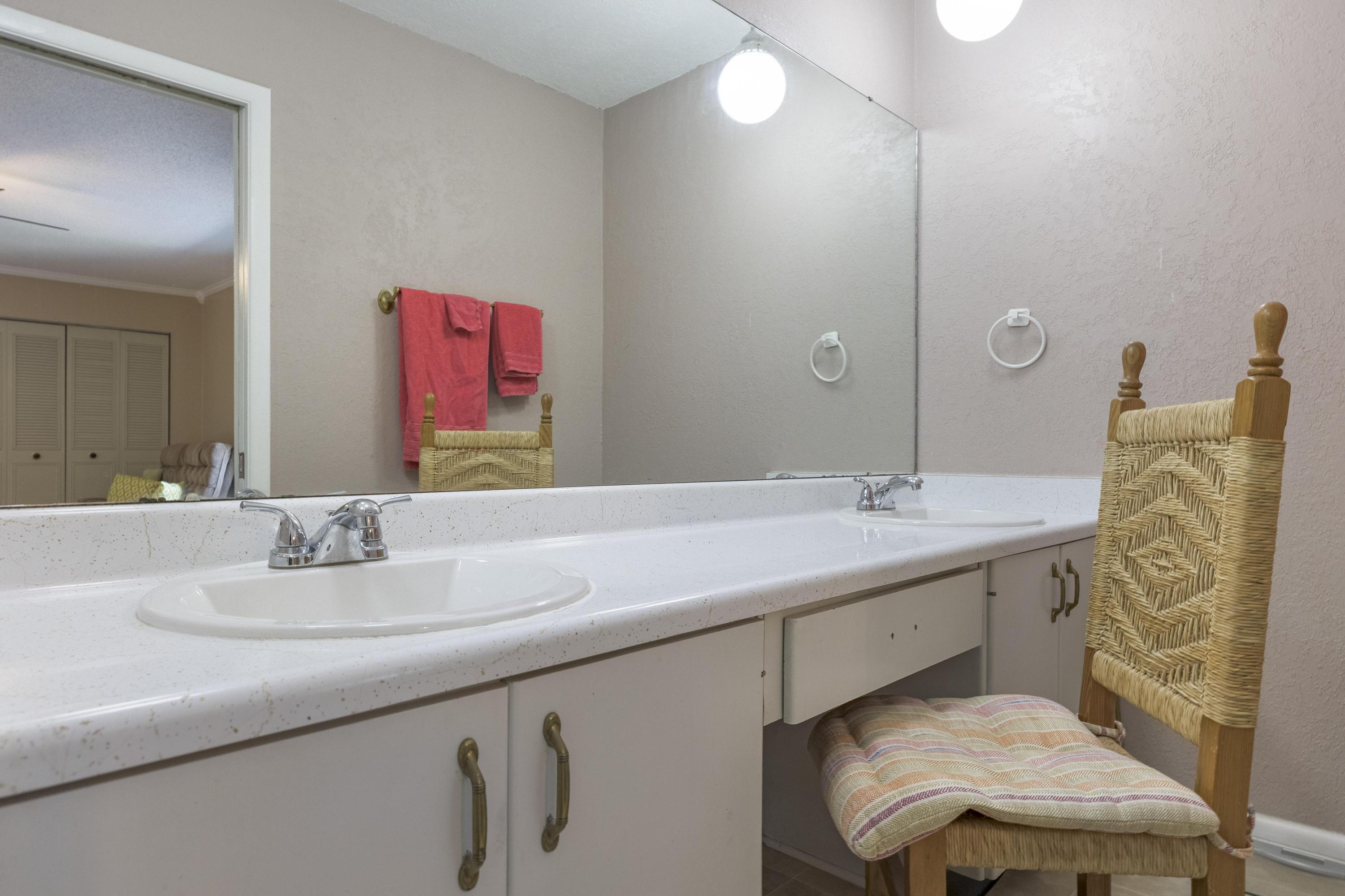 800 Reads Lake Road, Unit 305 Chattanooga, TN 37415 - Photo 27 of 37 2025_08_August_800_Reads_Lake_Rd_Unit_00