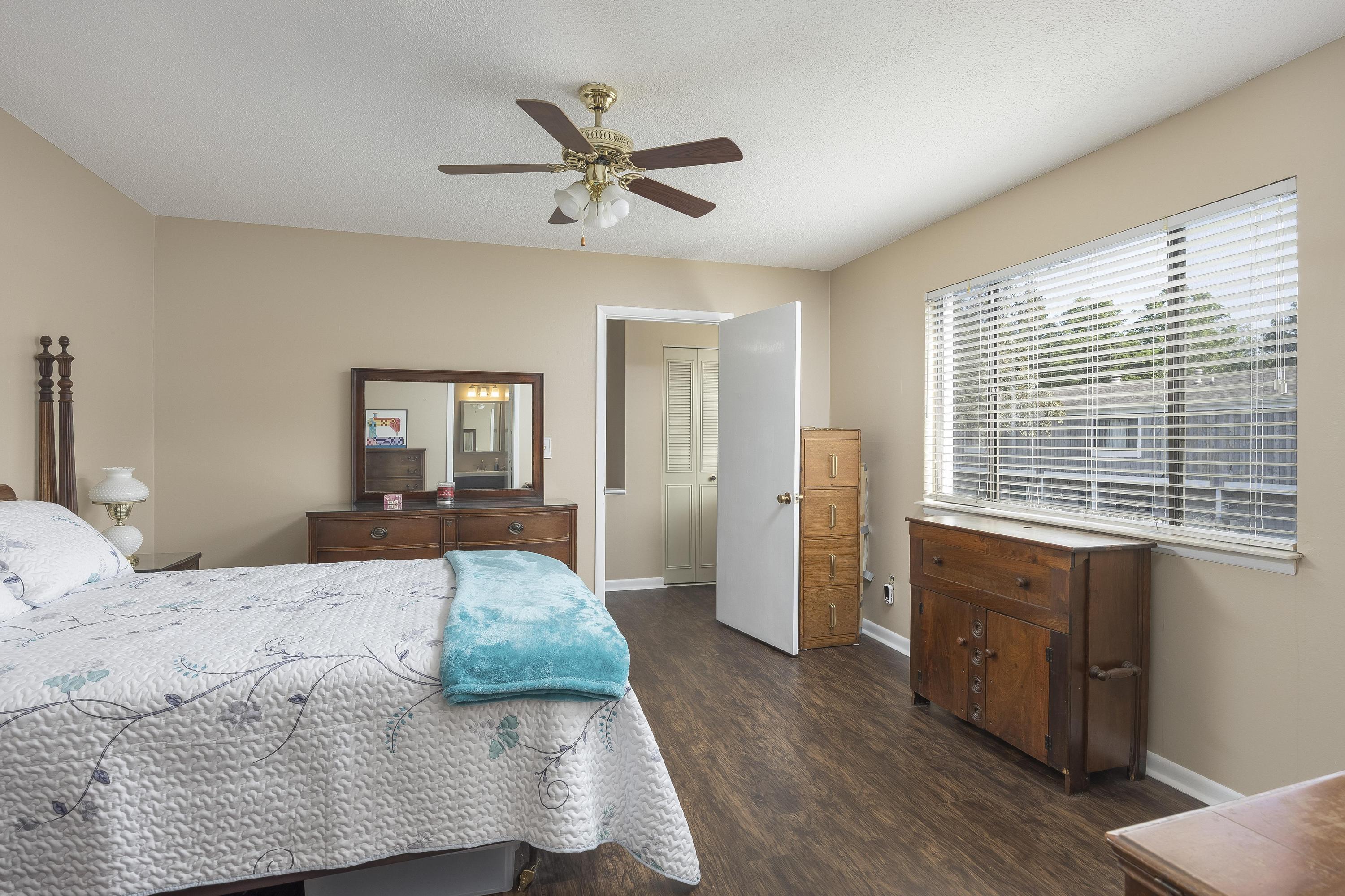 800 Reads Lake Road, Unit 305 Chattanooga, TN 37415 - Photo 28 of 37 2025_08_August_800_Reads_Lake_Rd_Unit_00