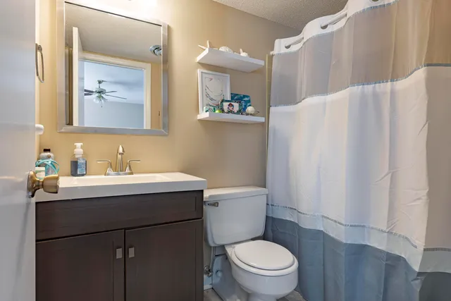 $185,000 | 800 Reads Lake Road, Unit 305, Chattanooga, TN 37415