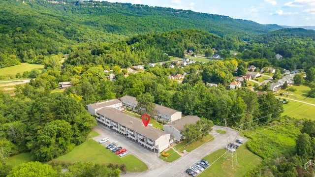 $185,000 | 800 Reads Lake Road, Unit 305, Chattanooga, TN 37415