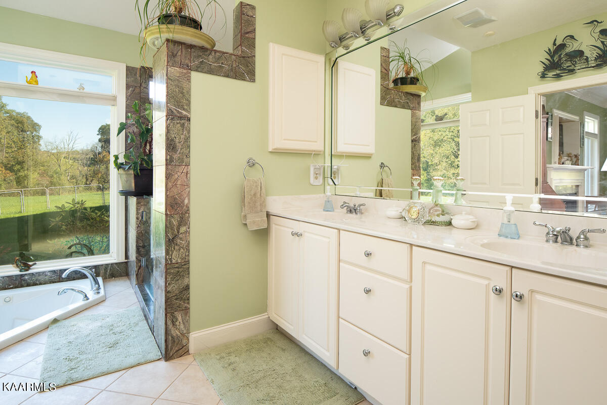 3014 Swafford Road Knoxville, TN 37932 - Photo 15 of 33 JBP_Swafford3014_Web-16