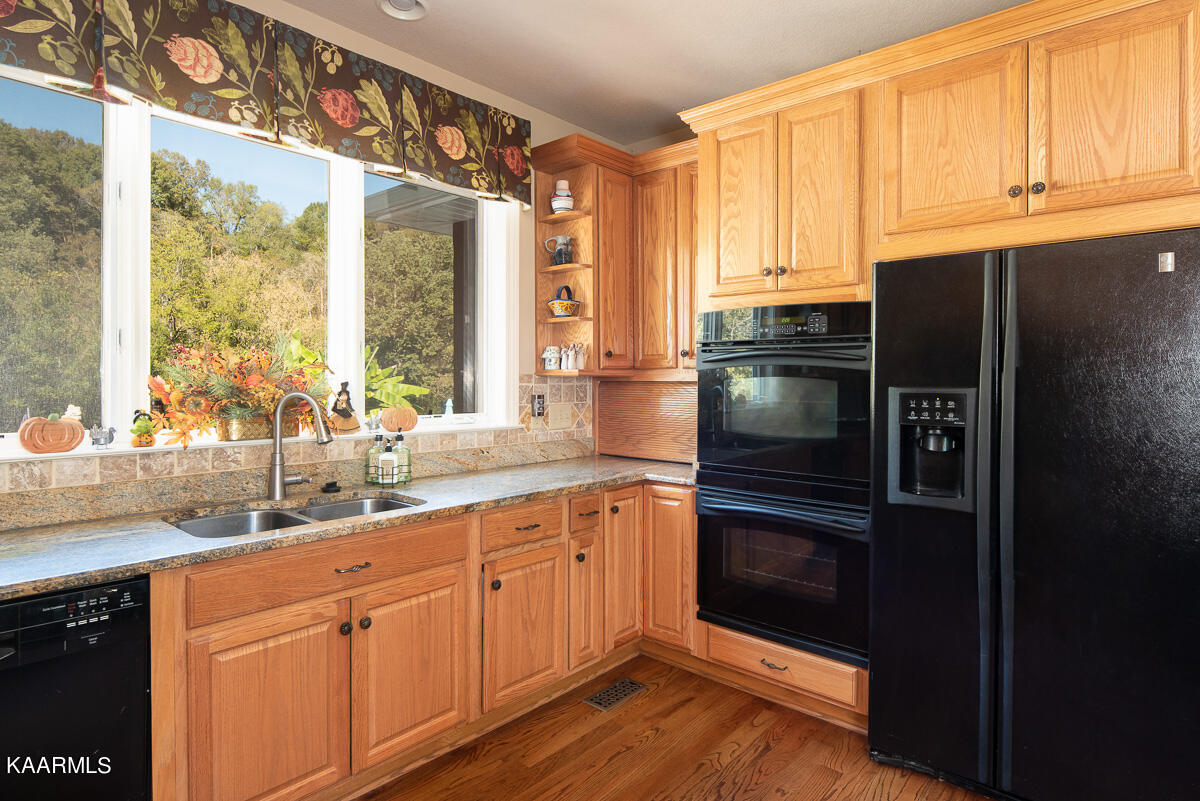 3014 Swafford Road Knoxville, TN 37932 - Photo 22 of 33 JBP_Swafford3014_Web-24