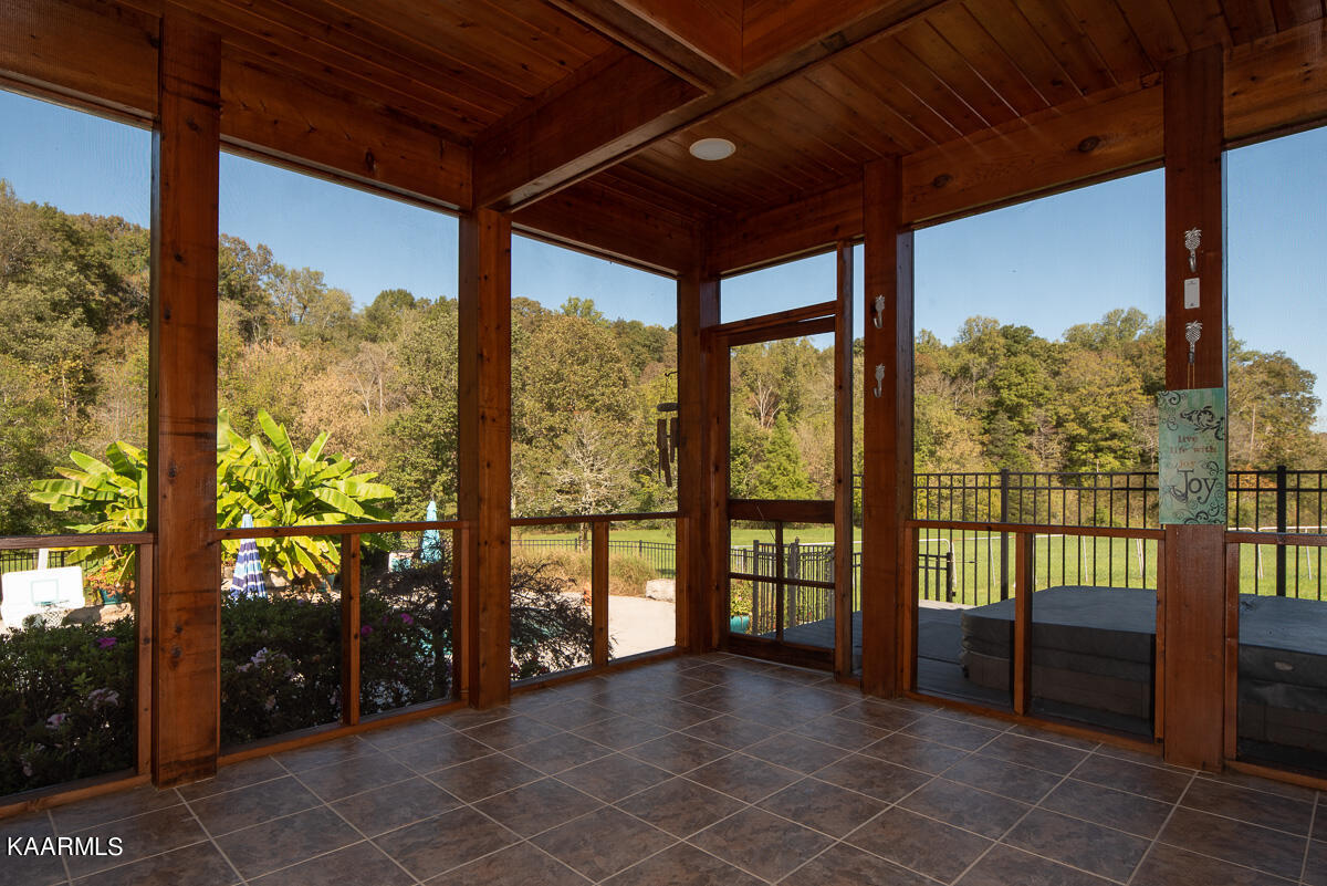 3014 Swafford Road Knoxville, TN 37932 - Photo 28 of 33 JBP_Swafford3014_Web-30