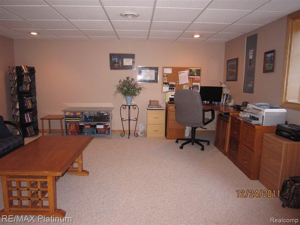 5454 King Road Howell, MI 48843 - Photo 18 of 25 KING RD BEDROOM 5 OR OFFICE.jpg