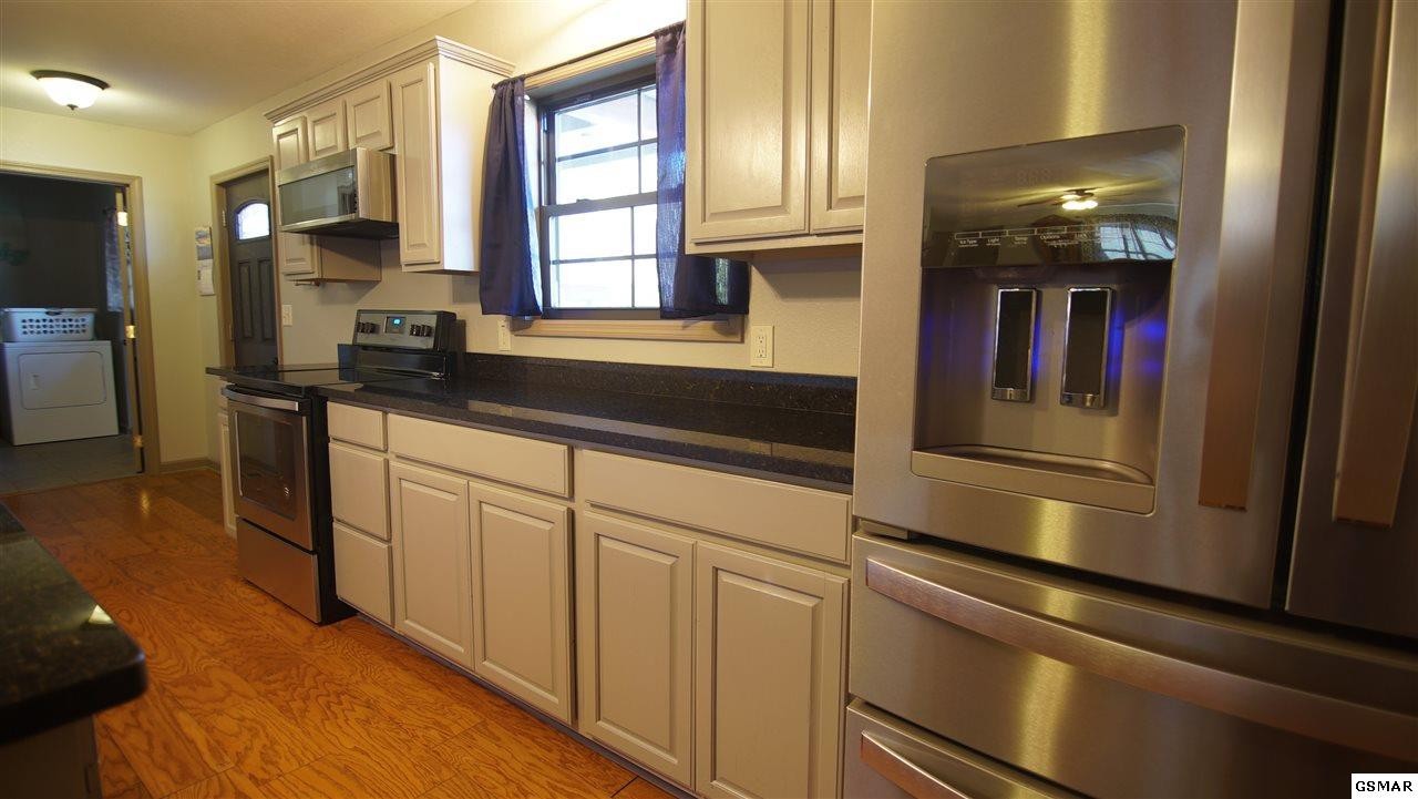 5711 Sinking Creek Road Greenback, TN 37742 - Photo 13 of 31 Gallery Image 13
