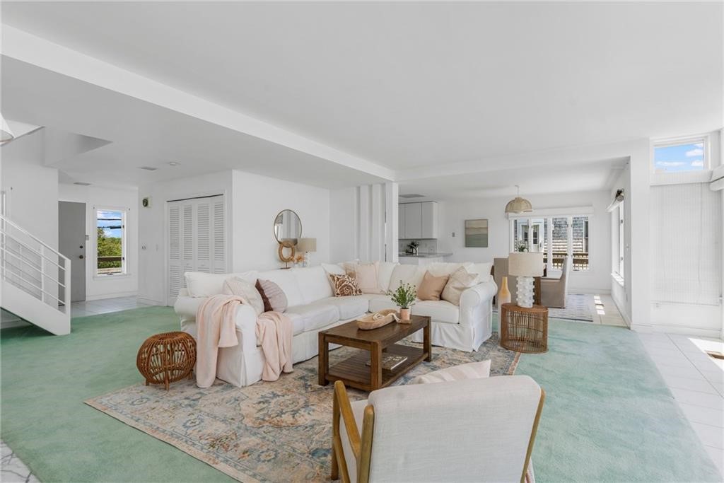 160 Sand Hill Cove Road Narragansett, RI 02882 - Photo 8 of 41