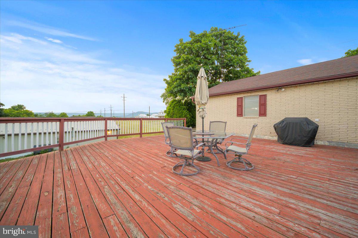 3928 Warm Spring Road Greencastle, PA 17225 - Photo 5 of 57 Gallery Image 5