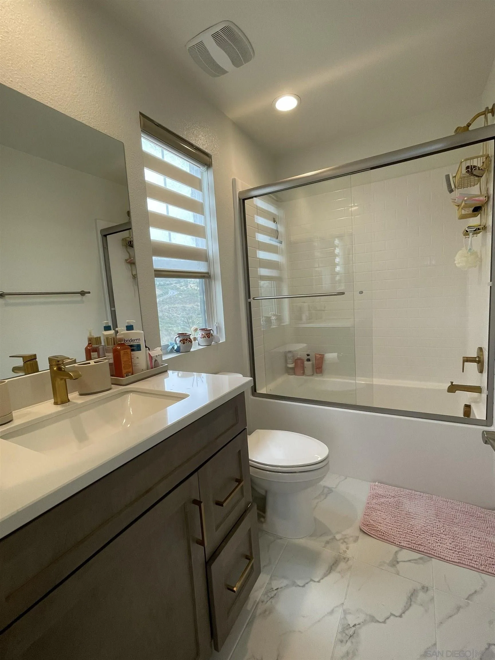 2708 Juniper Berry Street Spring Valley, CA 91977 - Photo 9 of 41