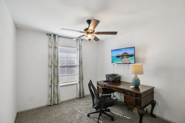 $286,000 | 1279 Thornbird Trail, Sealy, TX 77474