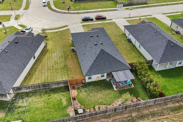 $286,000 | 1279 Thornbird Trail, Sealy, TX 77474