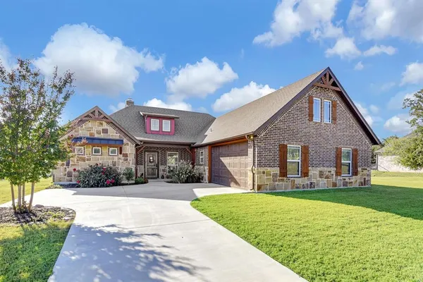 $525,000 | 248 County Road 3451, Paradise, TX 76073