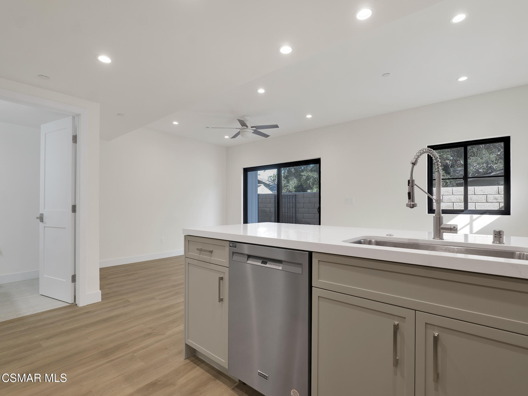 3190 Los Robles Road, Unit C Thousand Oaks, CA 91362 - Photo 7 of 14 a kitchen with a sink and cabinets