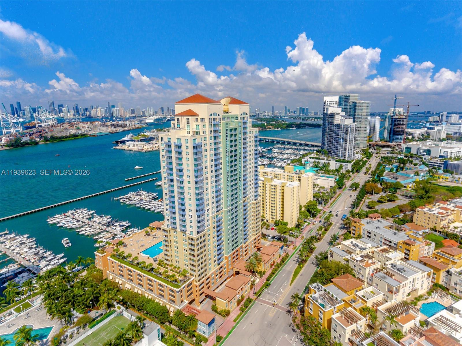 90 Alton Road, Unit 2008 Miami Beach, FL 33139 - Photo 28 of 28 a view of a city